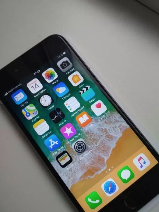 Продам Iphone 6s
