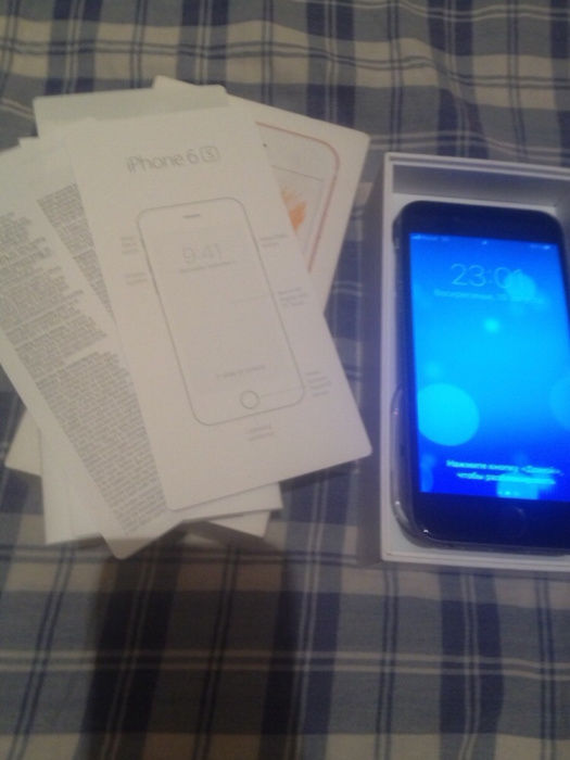 Продам IPhone 6