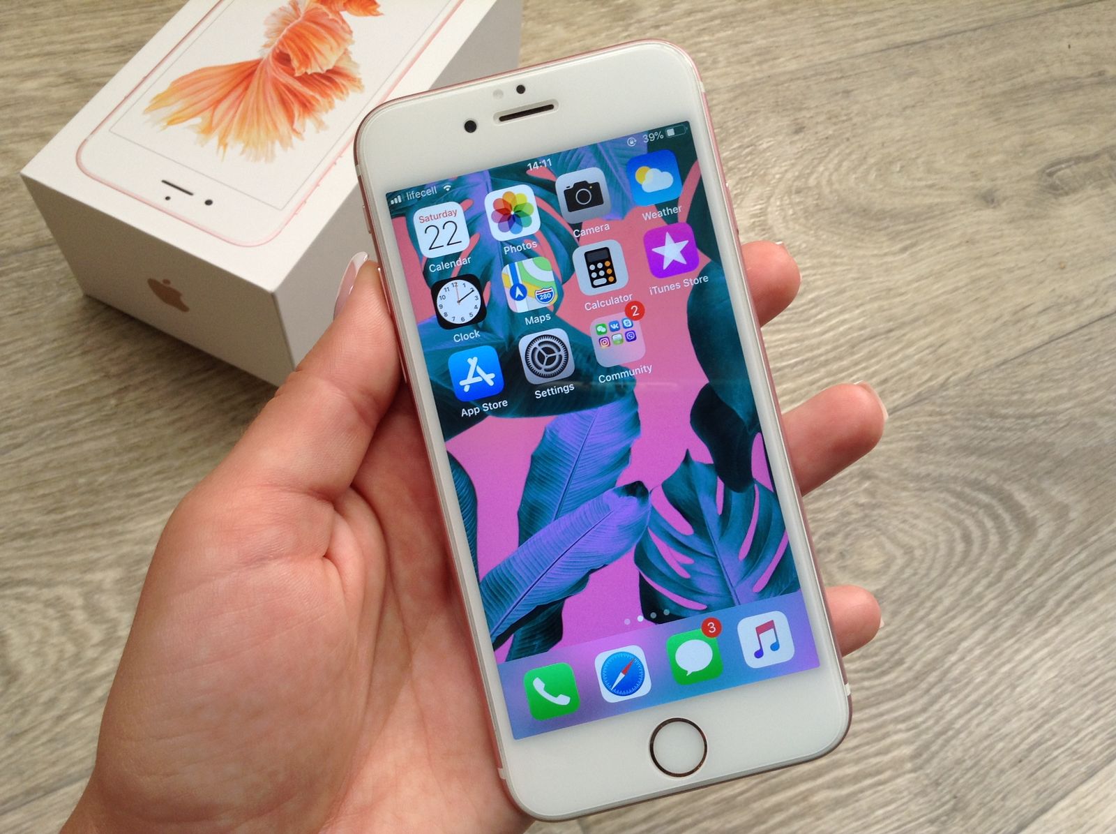 iPhone 6s rose gold 32 gb 