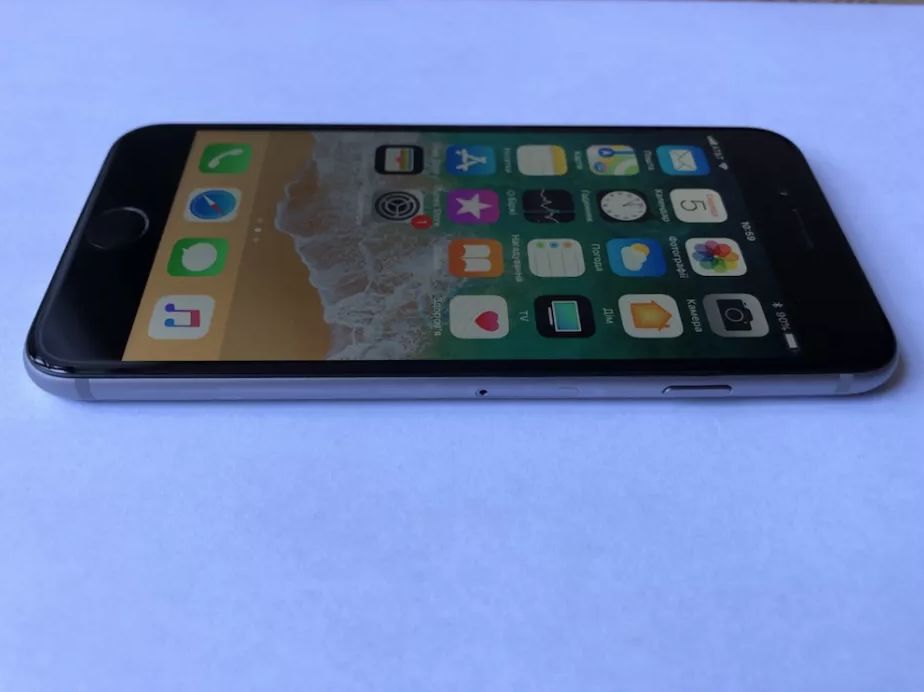 Apple iPhone 6, 64Gb, Space Gray. Newerlock.