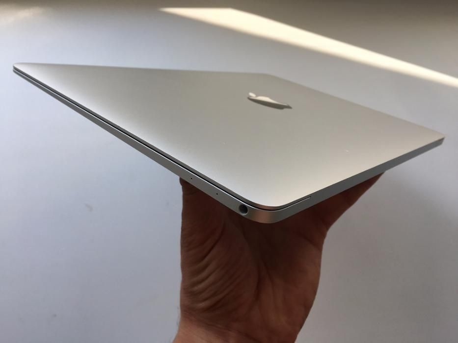  Apple (2015) MacBook Retina 12