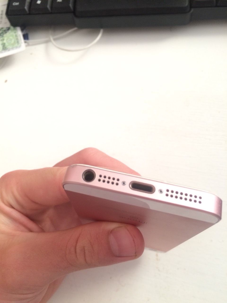 IPhone SE оригинал neverlock 32 gb  