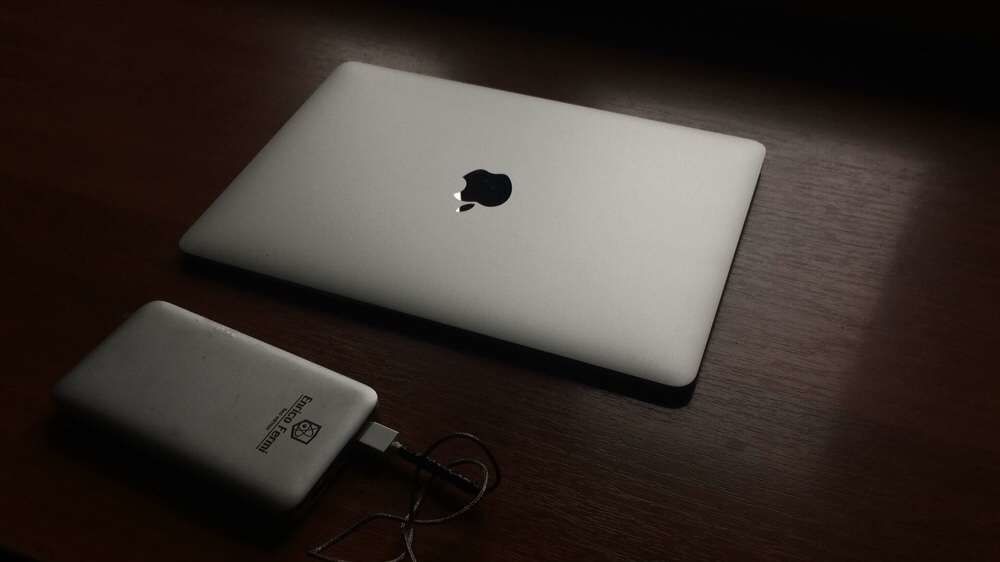 MacBook 12 (Early 2016) Custom m7/512