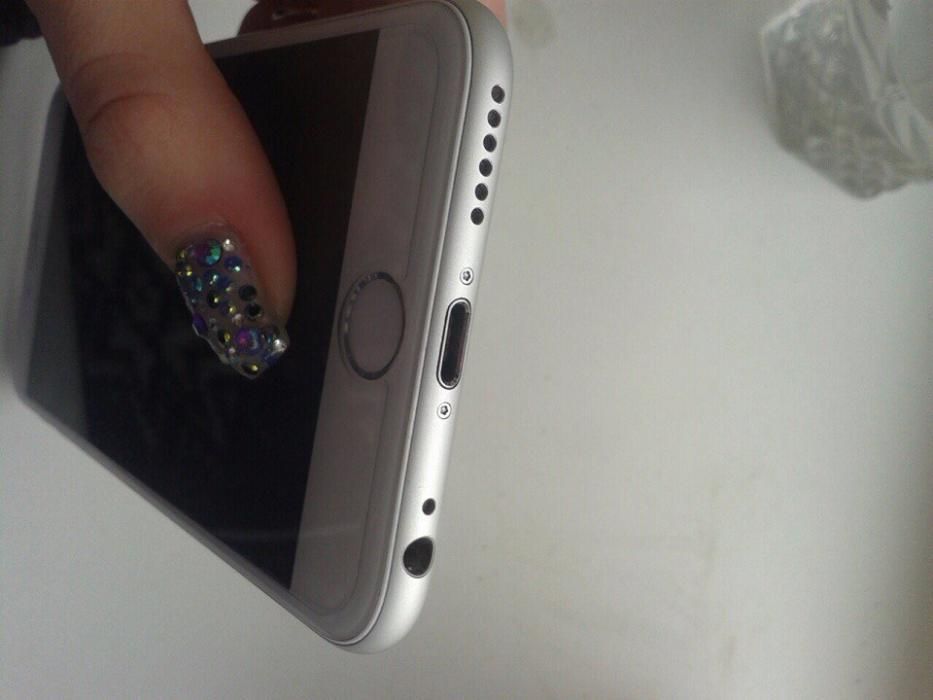 Продам iPhone 6 64gb Silver