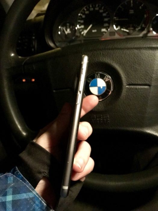 Продам Iphone 6