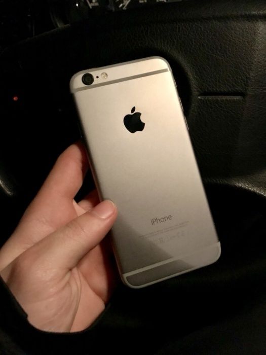 Продам Iphone 6