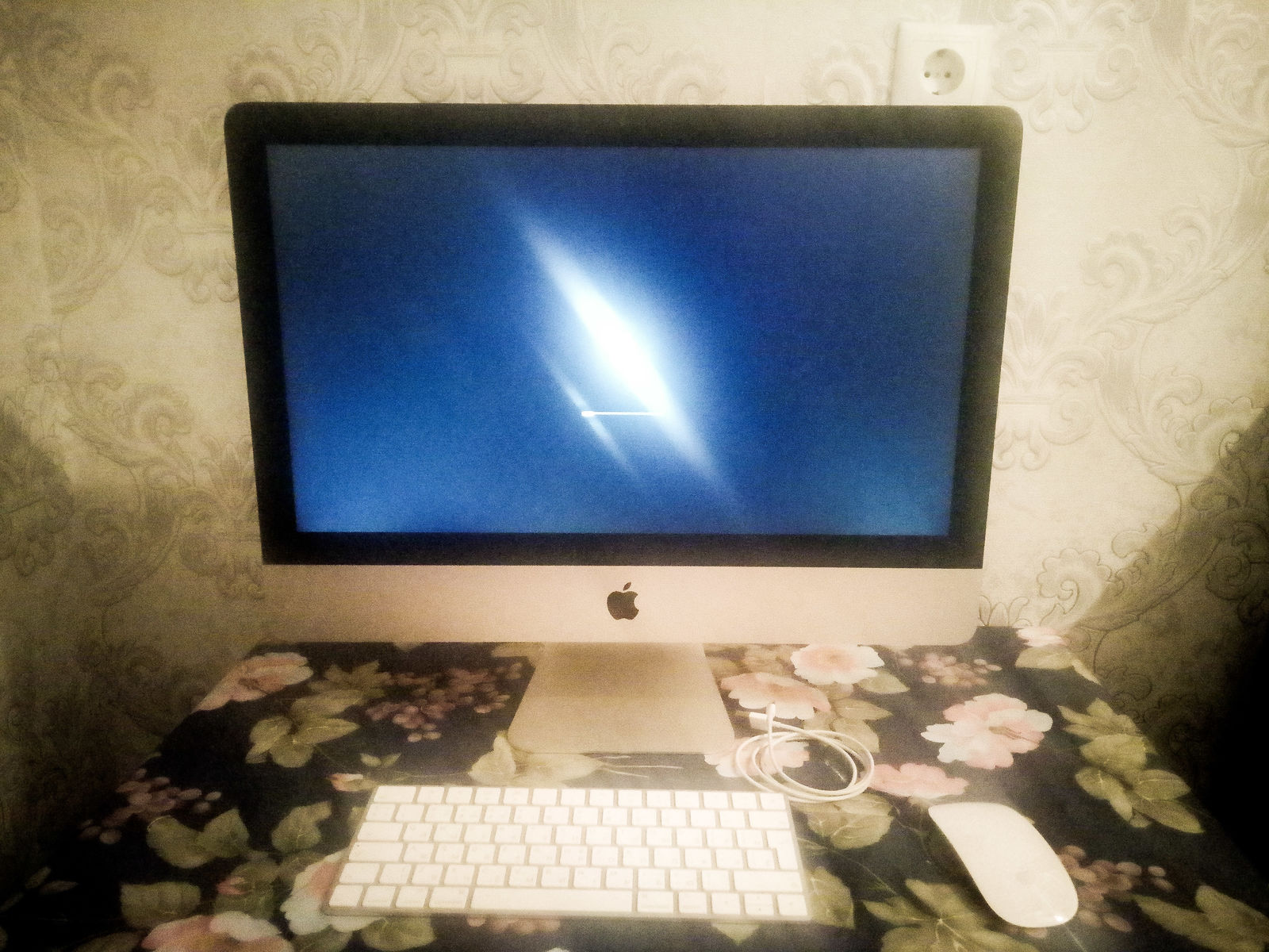 Apple iMac 21.5