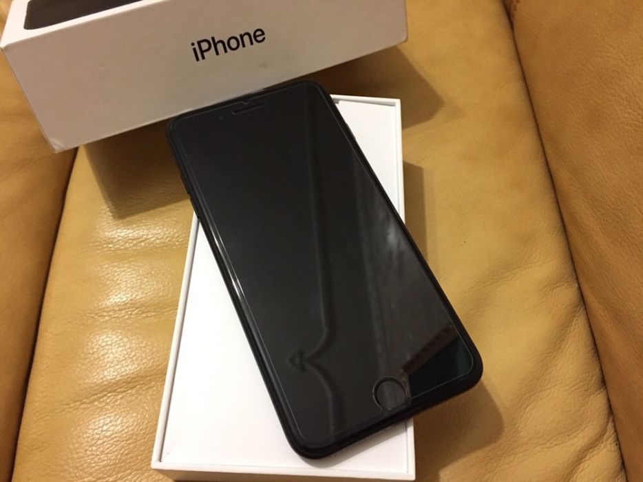 Apple iPhone 7 Plus Black 128Gb, как новый. 