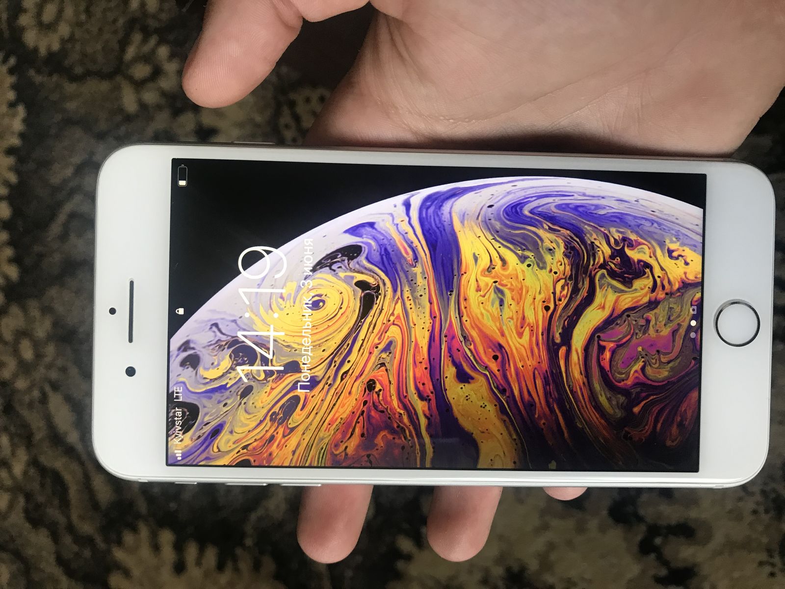 Apple iPhone 8 Plus 64 gb(256) состояние нового