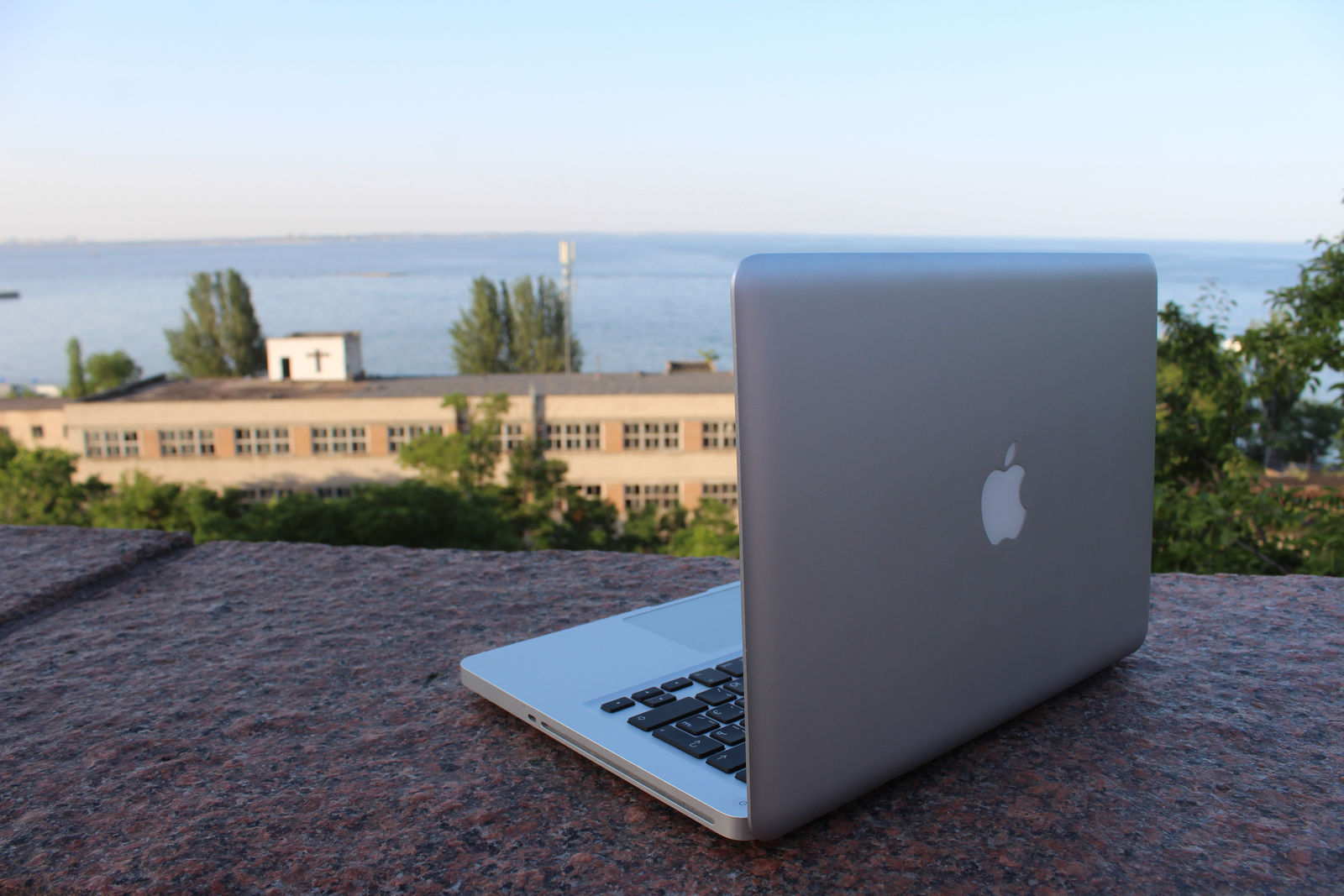 Apple MacBook Pro 13-inch в ОТЛИЧНОМ состоянии l 8 GB l Core i7