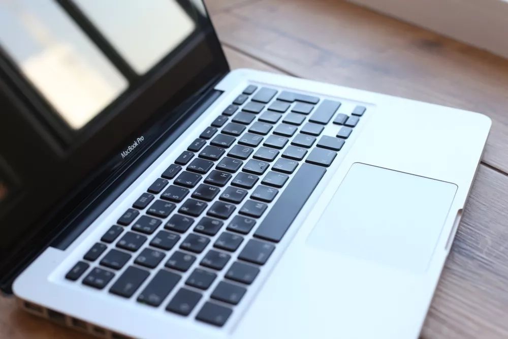 Apple MacBook Pro 13 ll Core i7 3,4 GHz