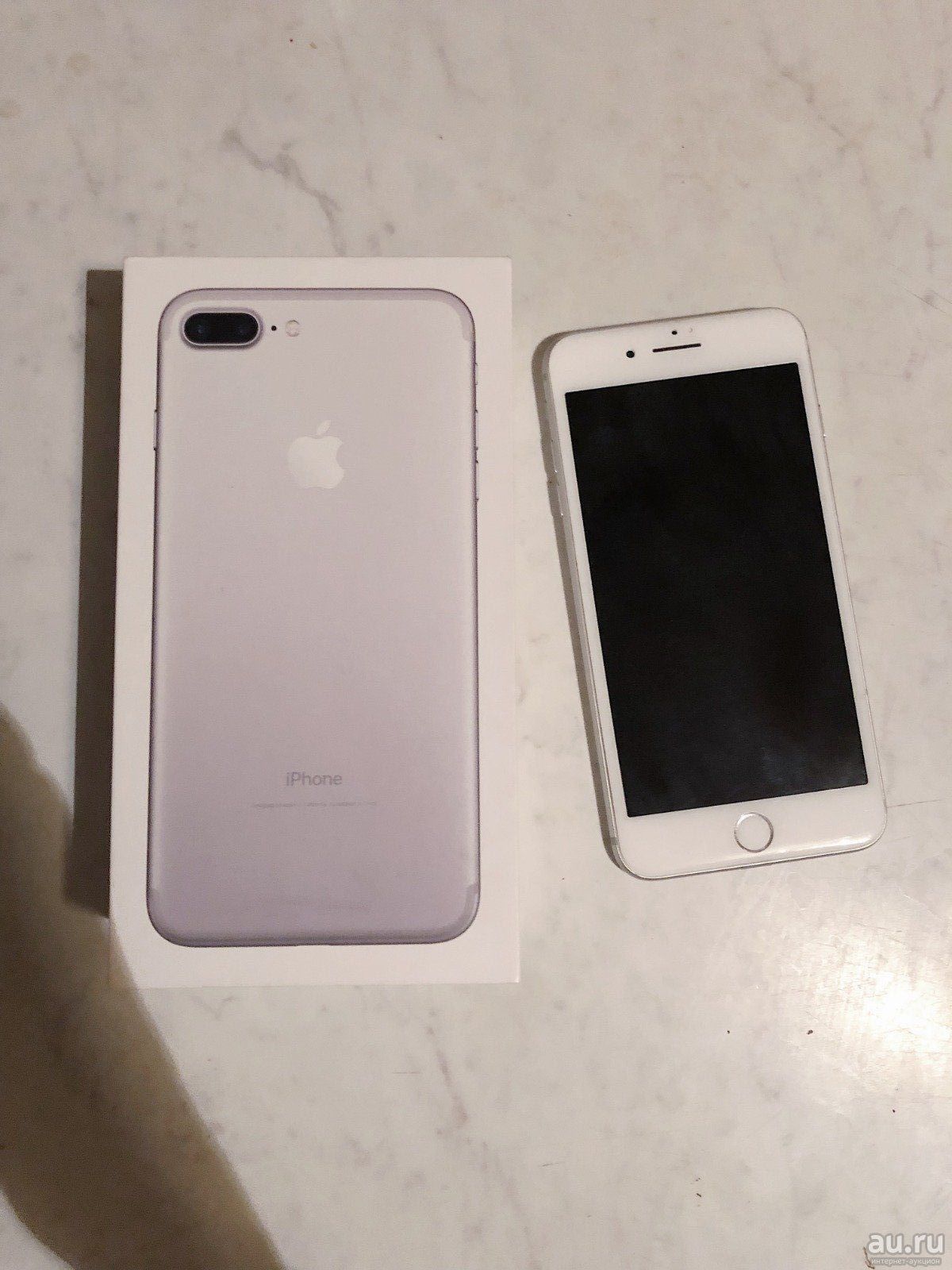 Продам б/у айфон 7 plus
