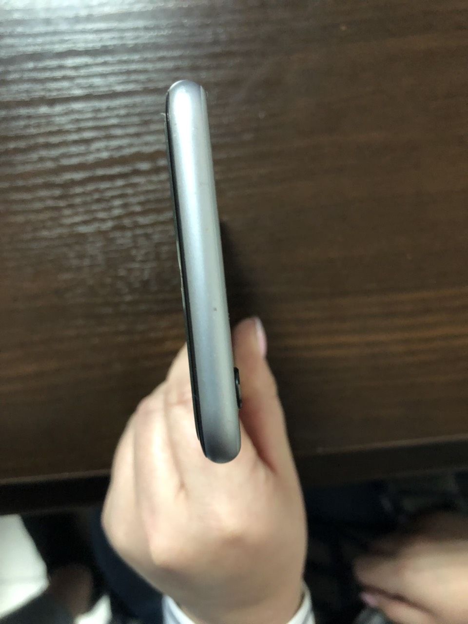 Продам iPhone 6, 16Gb Space Gray