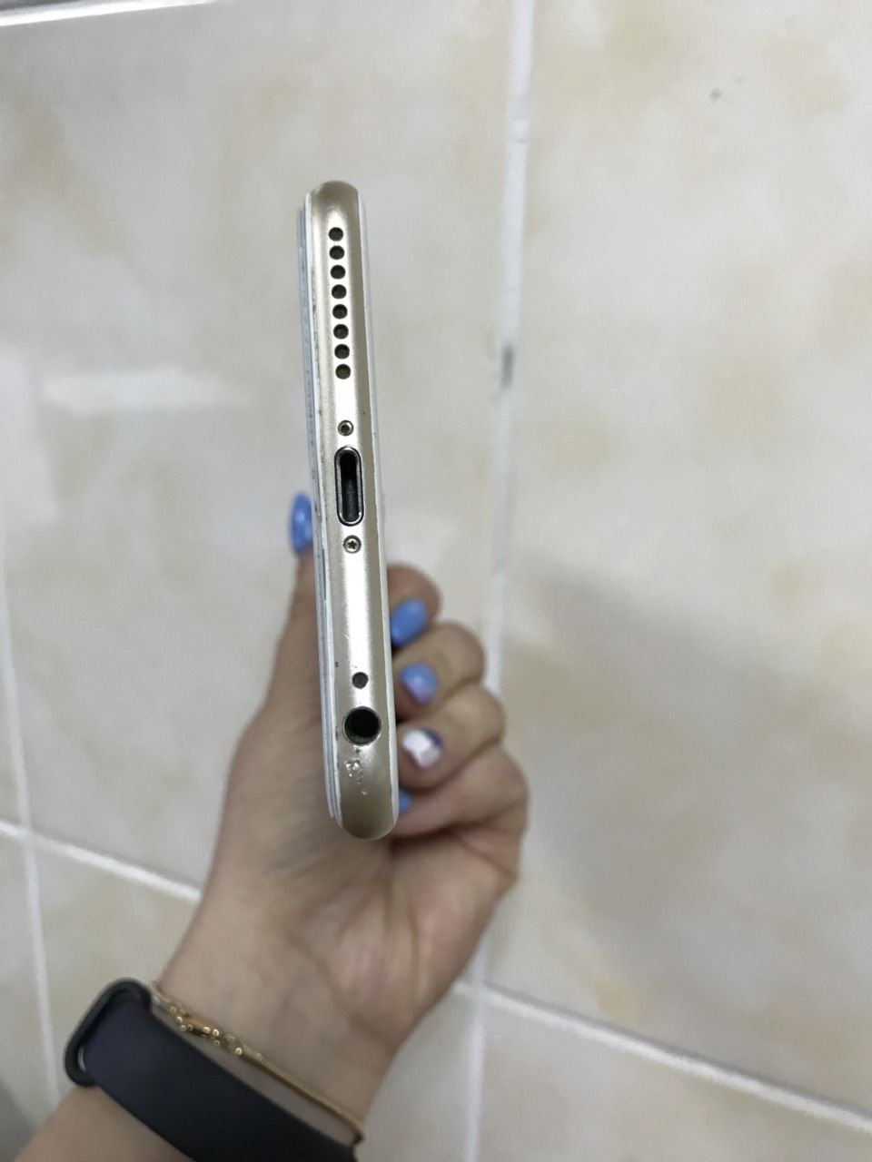 Продам iPhone 6 Plus, 16Gb Gold