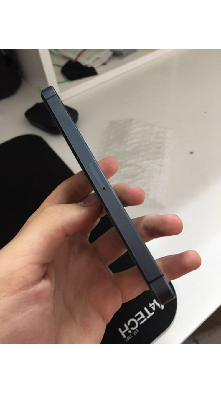 iPhone 5 32gb space grey 