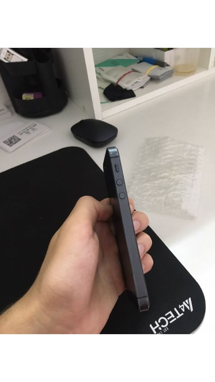 iPhone 5 32gb space grey 