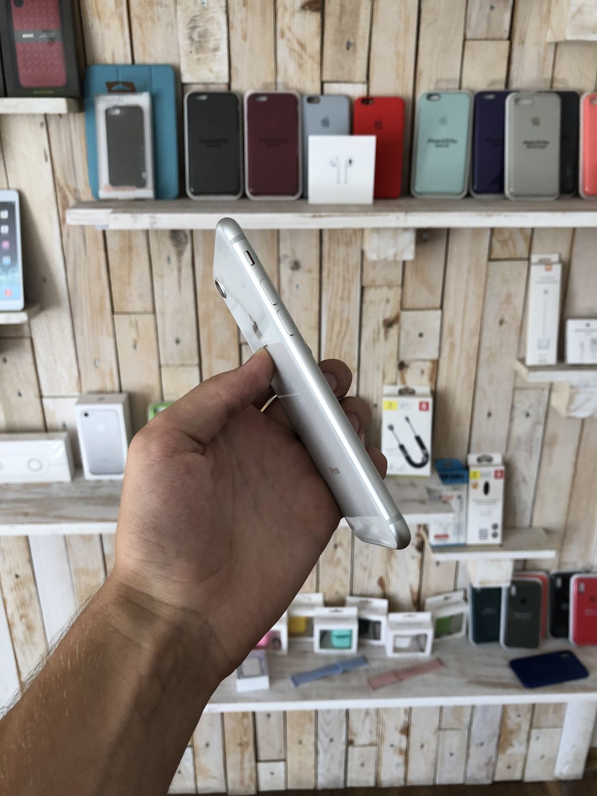 Apple iPhone 8 64GB Silver Neverlock Stan 9.9/10
