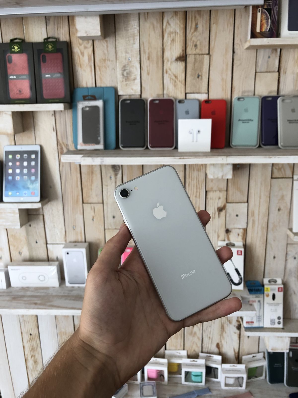 Apple iPhone 8 64GB Silver Neverlock Stan 9.9/10