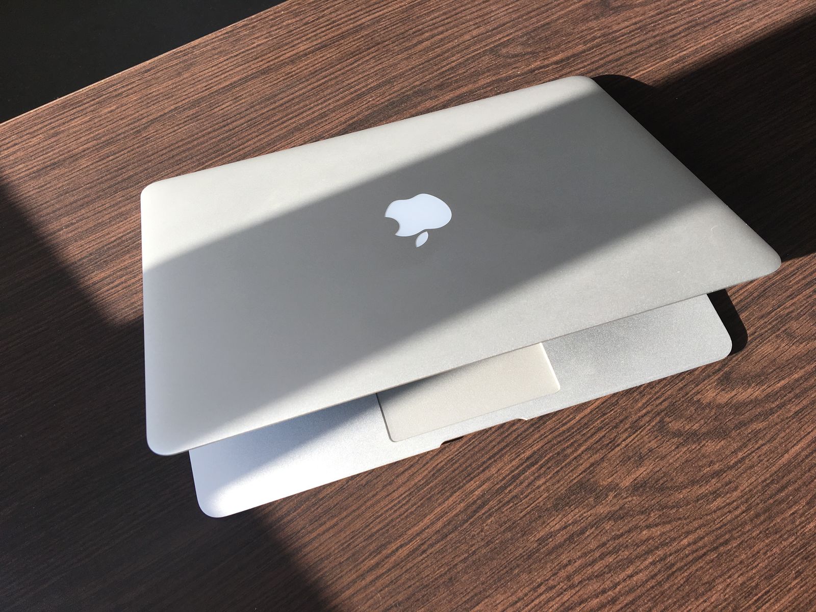 Macbook Air 13, 2014 в отличном состоянии
