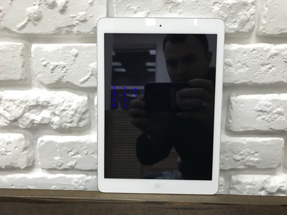  iPad Air 1 16Gb Silver Wi-Fi ціна 6000грн