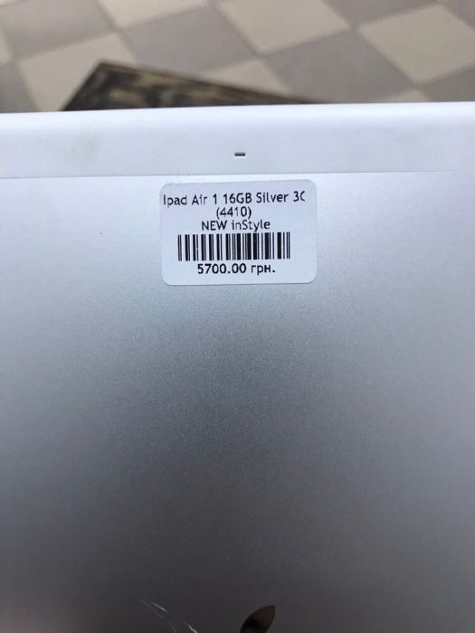 Ipad Air 1 16GB Silver 3G ціна 5700