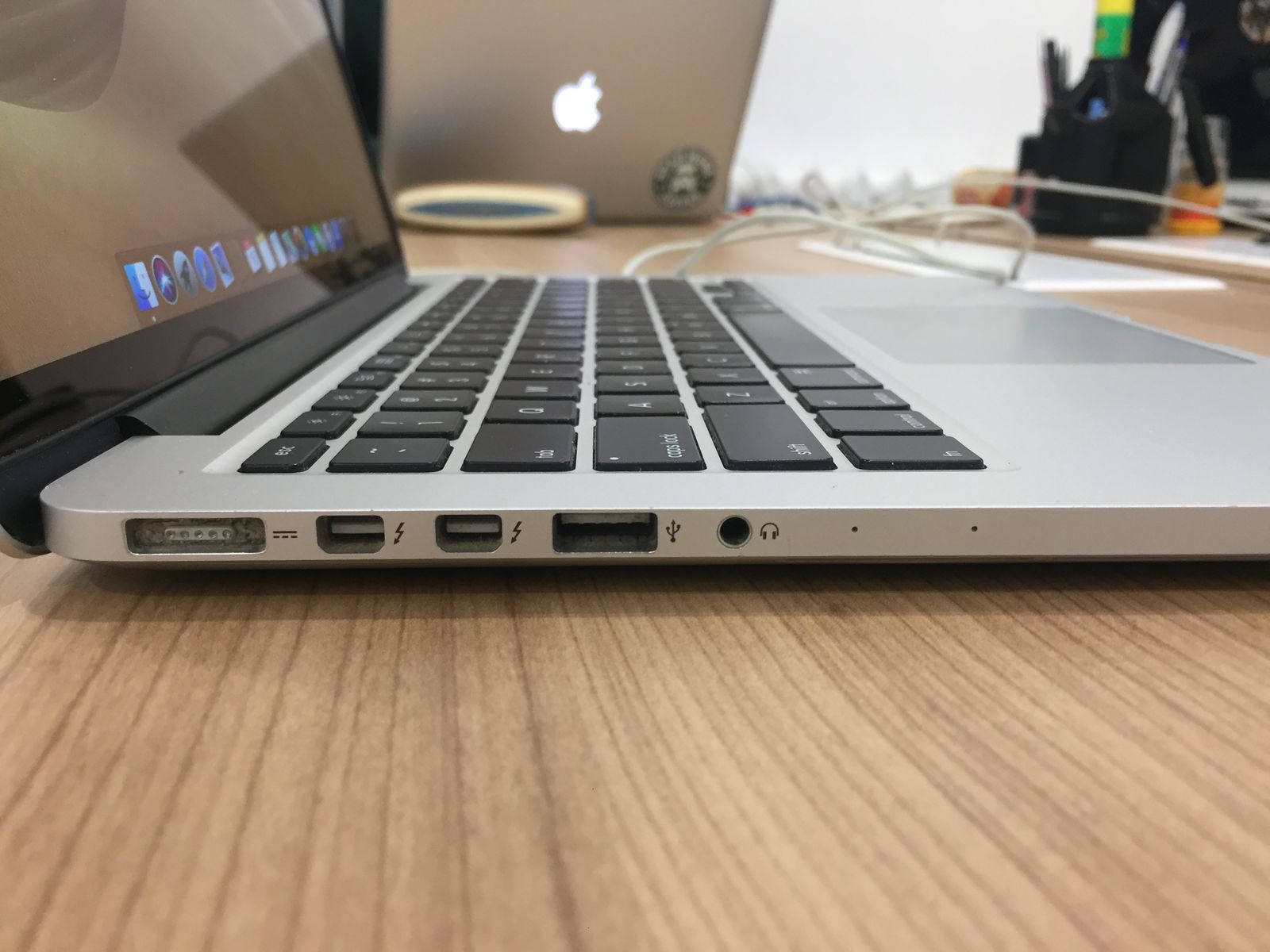 Срочно! MacBook Pro (Retina, 13-inch, Late 2012) 8GB ОЗУ, 256Gb SSD