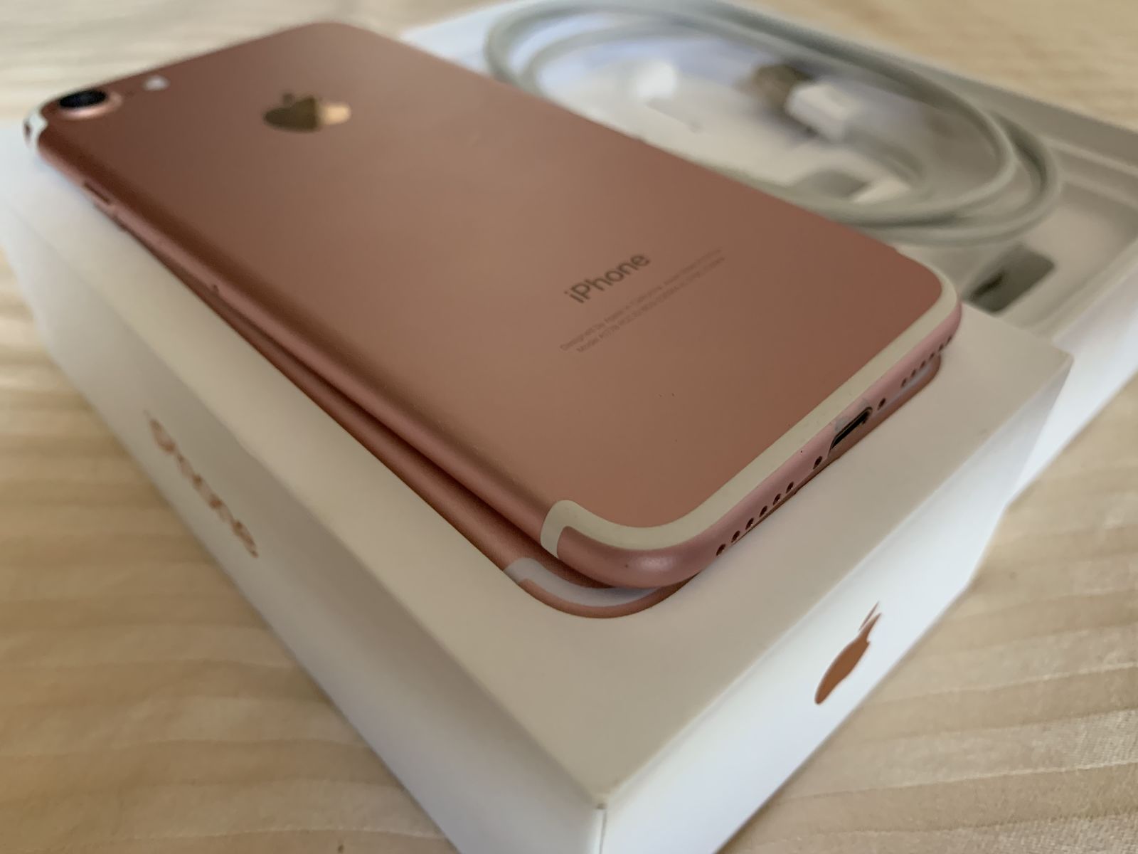 iPhone 7 32Gb Rose Gold 