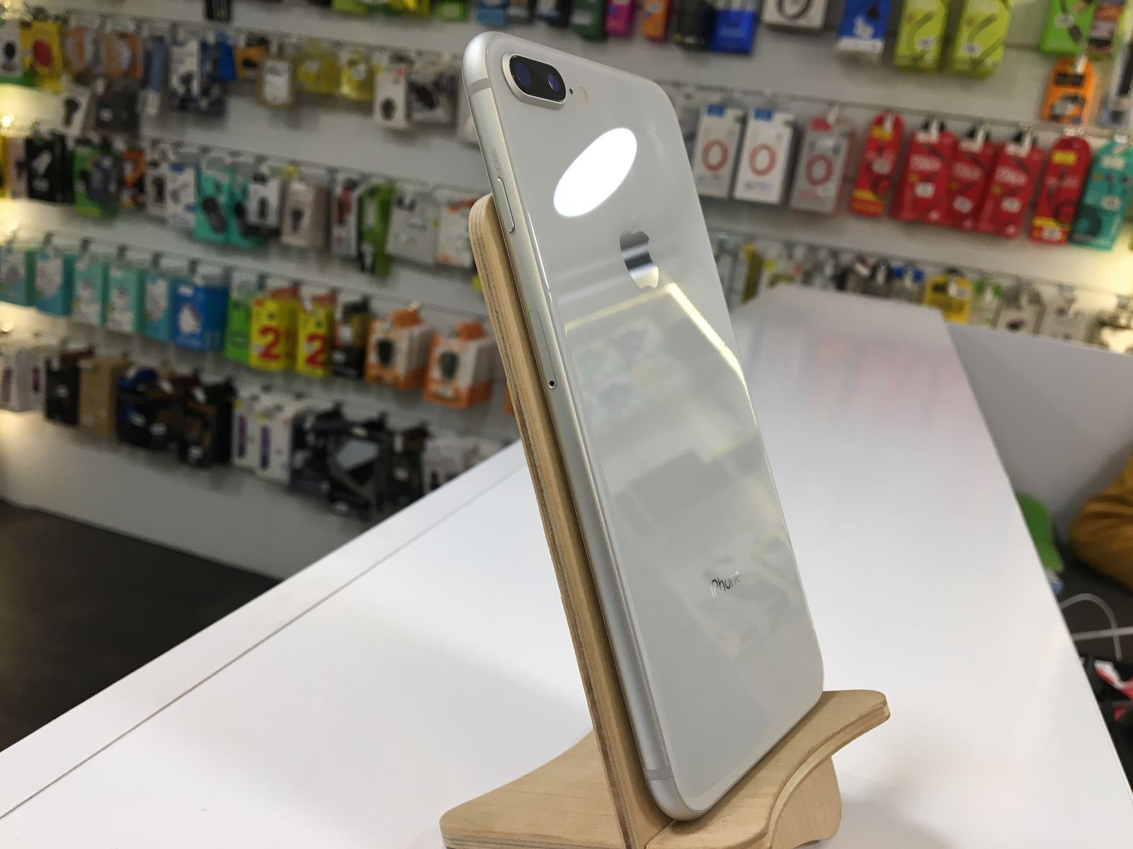 Apple iPhone 8+ 64Gb Neverlock Silver 