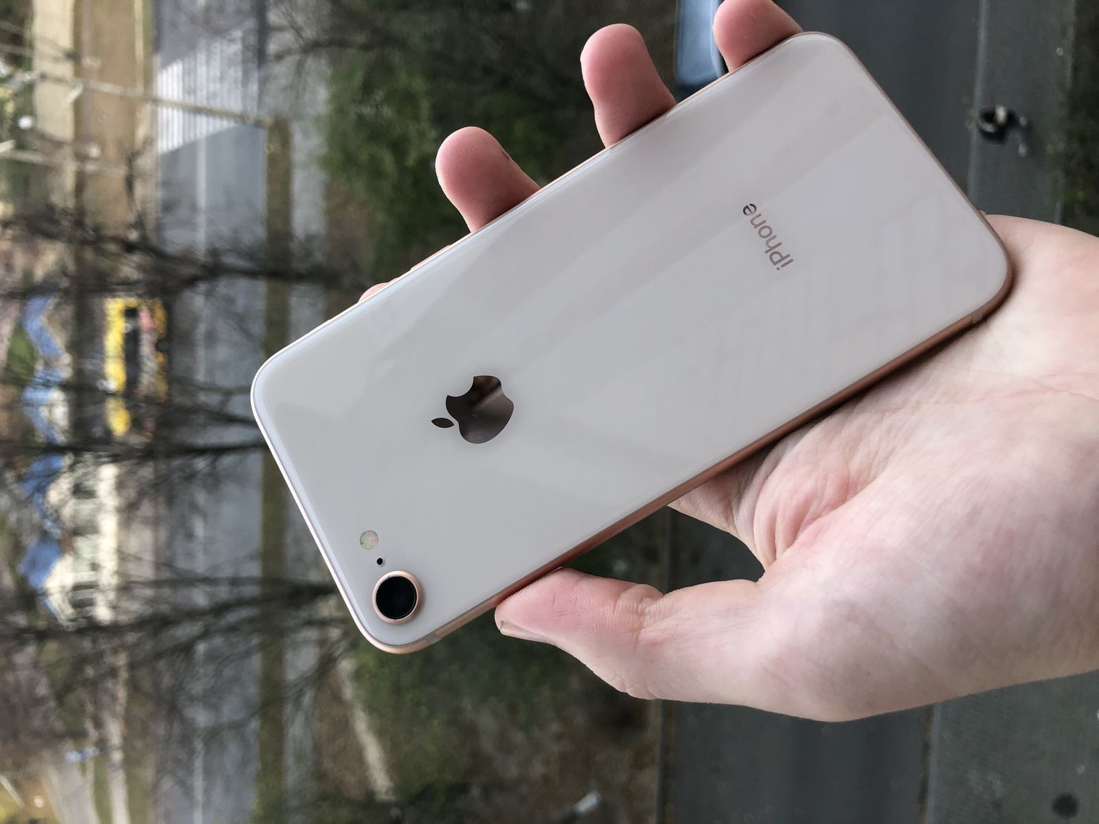 Apple iPhone 8 64Gb Gold Neverlock 