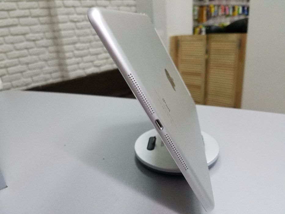  iPad Air 16Gb Silver 3G ціна 6700грн 