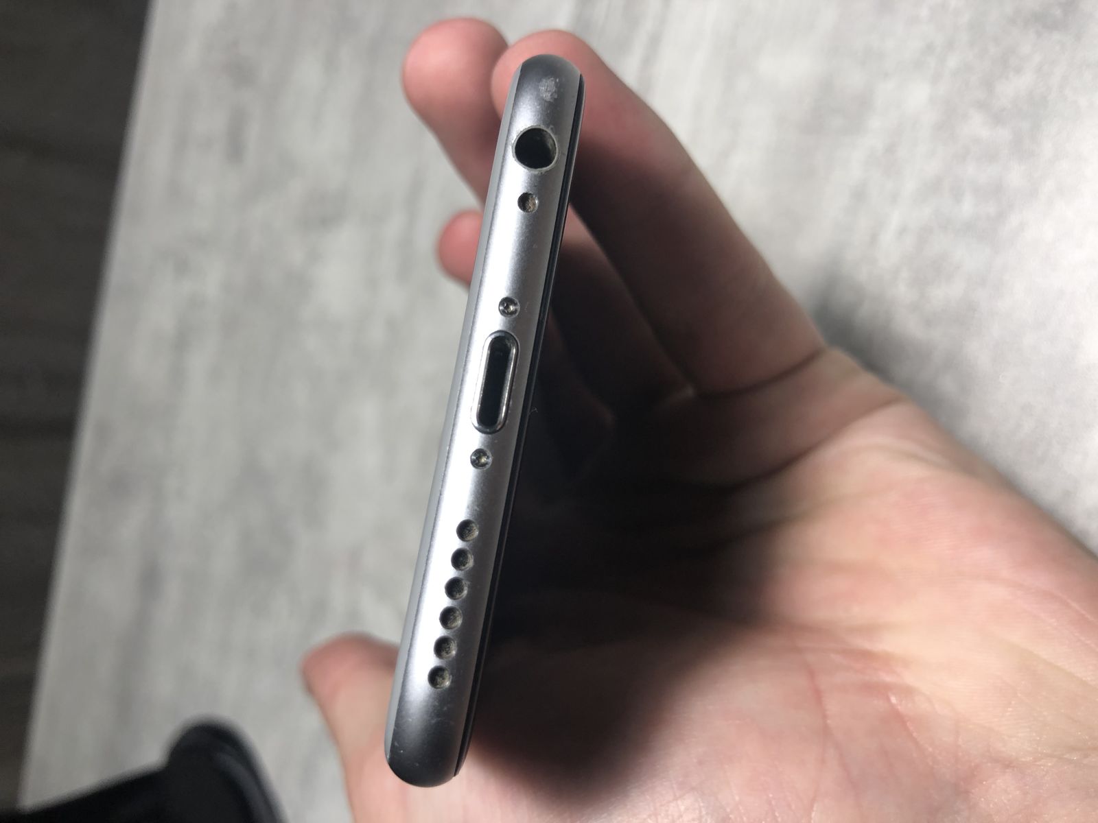 iPhone 6S 16Gb Space Gray neverlock Стан: 9/10