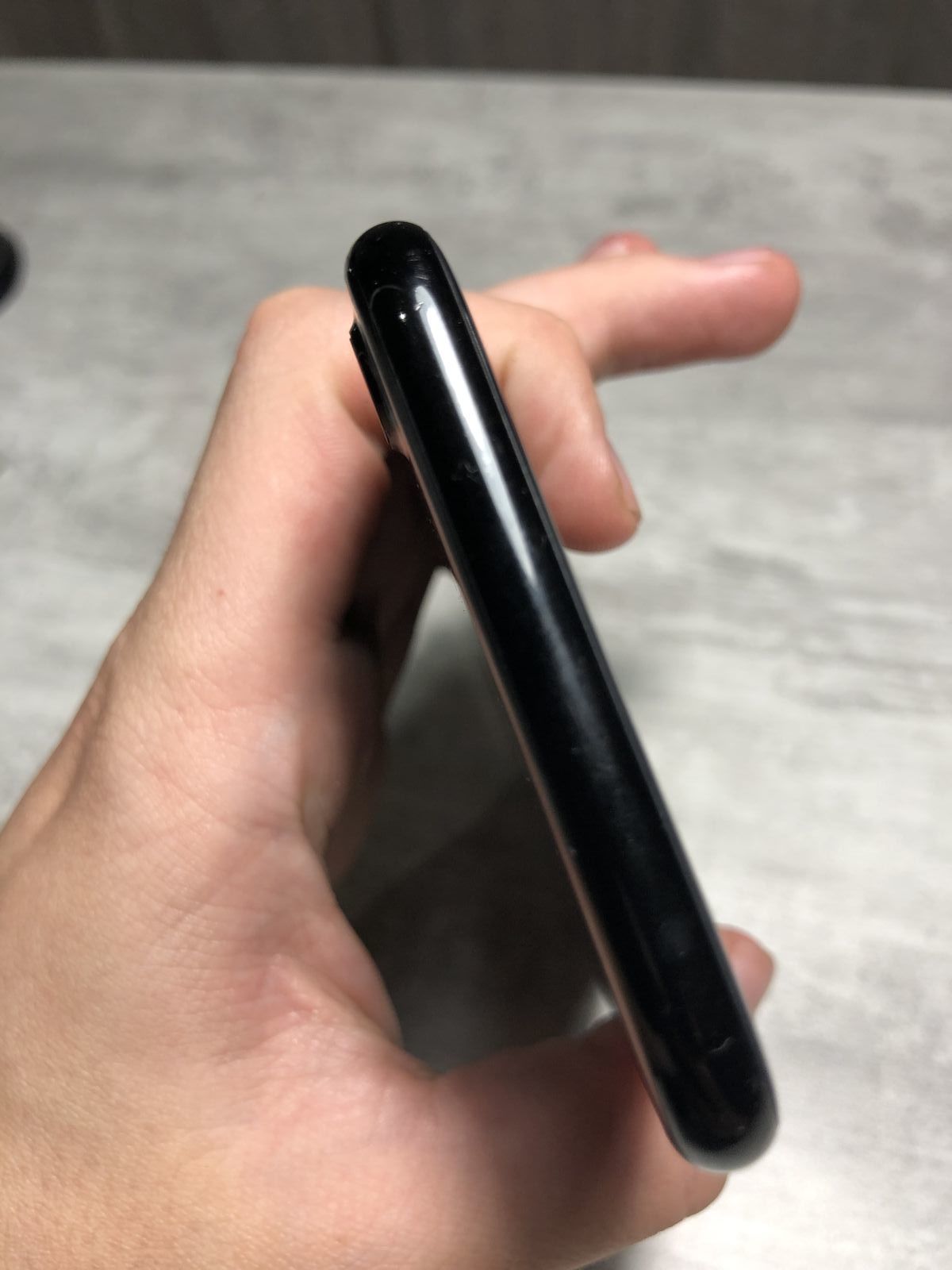 iPhone 7 32Gb Jet Black Neverlock Стан: 9/10