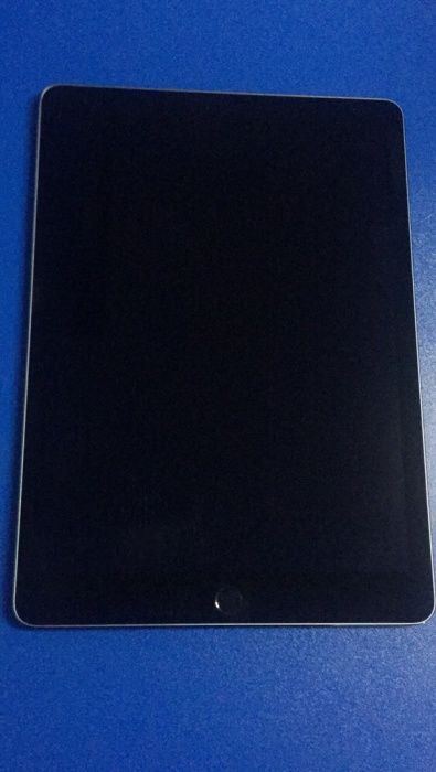 iPad Air 2 ICloud заблокований