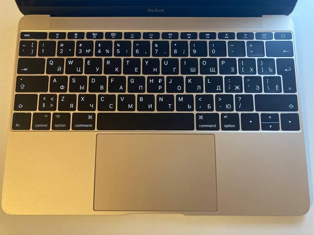 MacBook A1534, 2015 год