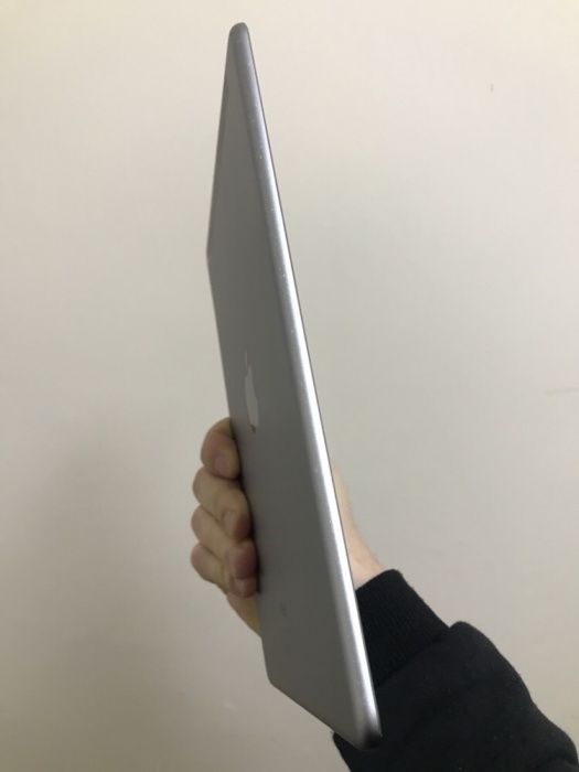 iPad air 2 64 gb + 3G