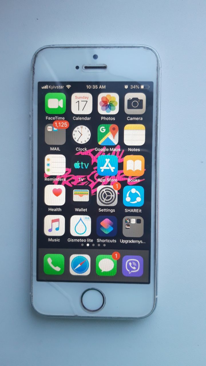 Продам iPhone 5s 16g neverlock 