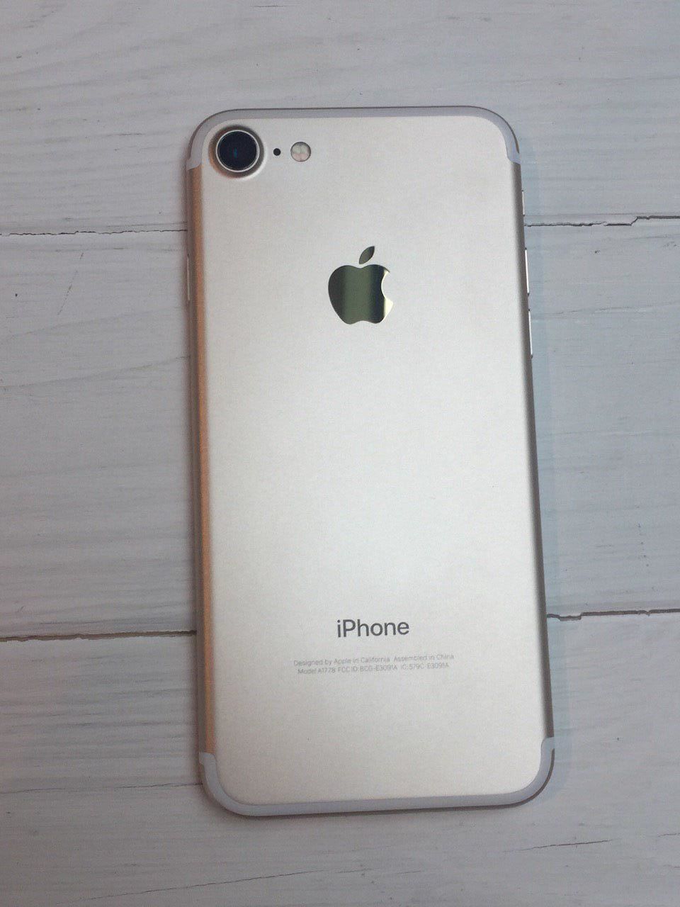 iPhone 7 128gb Gold 