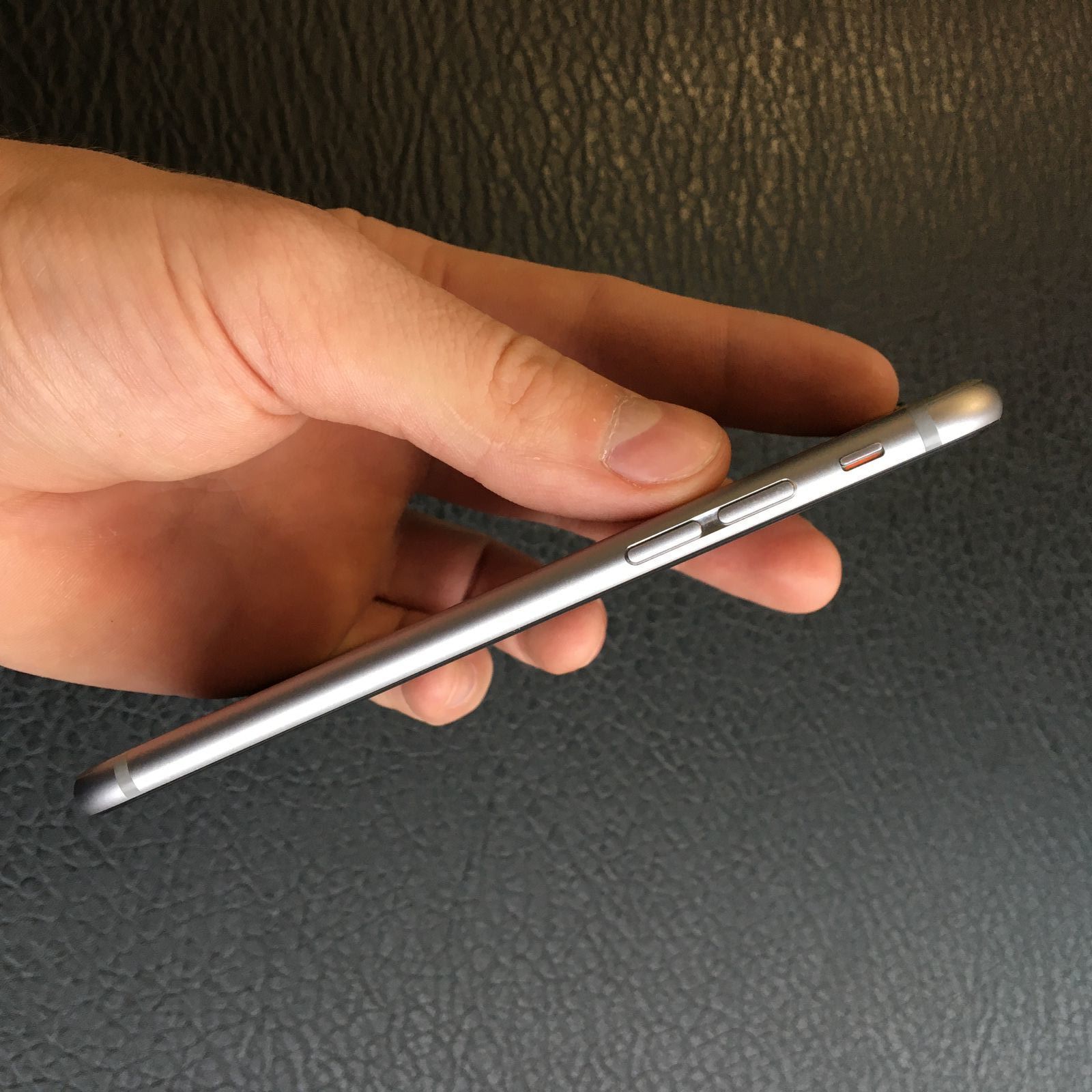 Apple iPhone 6 16Gb Space Gray Neverlock Оригинал Б/у 