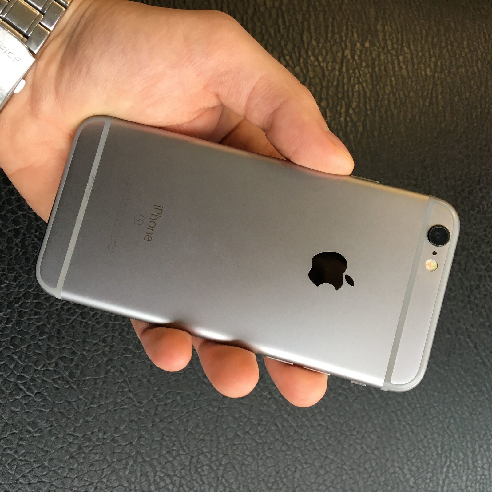 Apple iPhone 6 16Gb Space Gray Neverlock Оригинал Б/у 