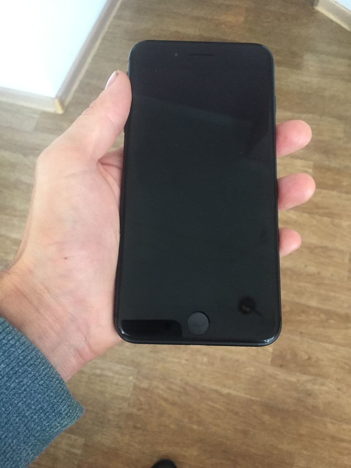 iPhone 8PLUS 64gb