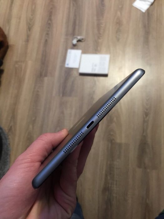 Apple iPad Mini (Retina) Wi-Fi 4G 64GB Space Gray