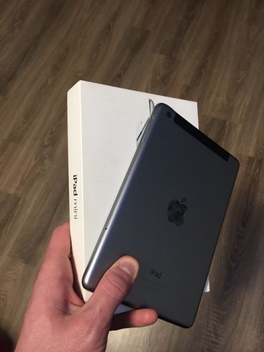 Apple iPad Mini (Retina) Wi-Fi 4G 64GB Space Gray
