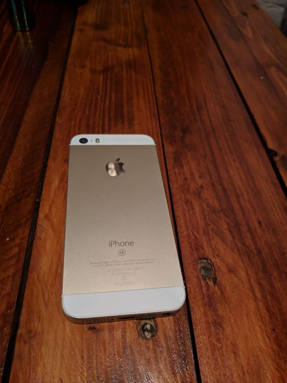iPhone SE 32 gb 