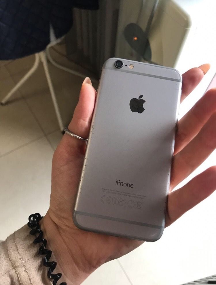 IPhone 6 32 GB Gold Neverlock Чудовий стан!