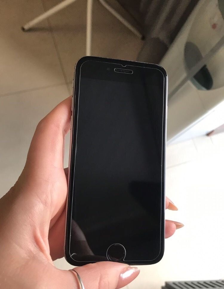 IPhone 6 32 GB Gold Neverlock Чудовий стан!