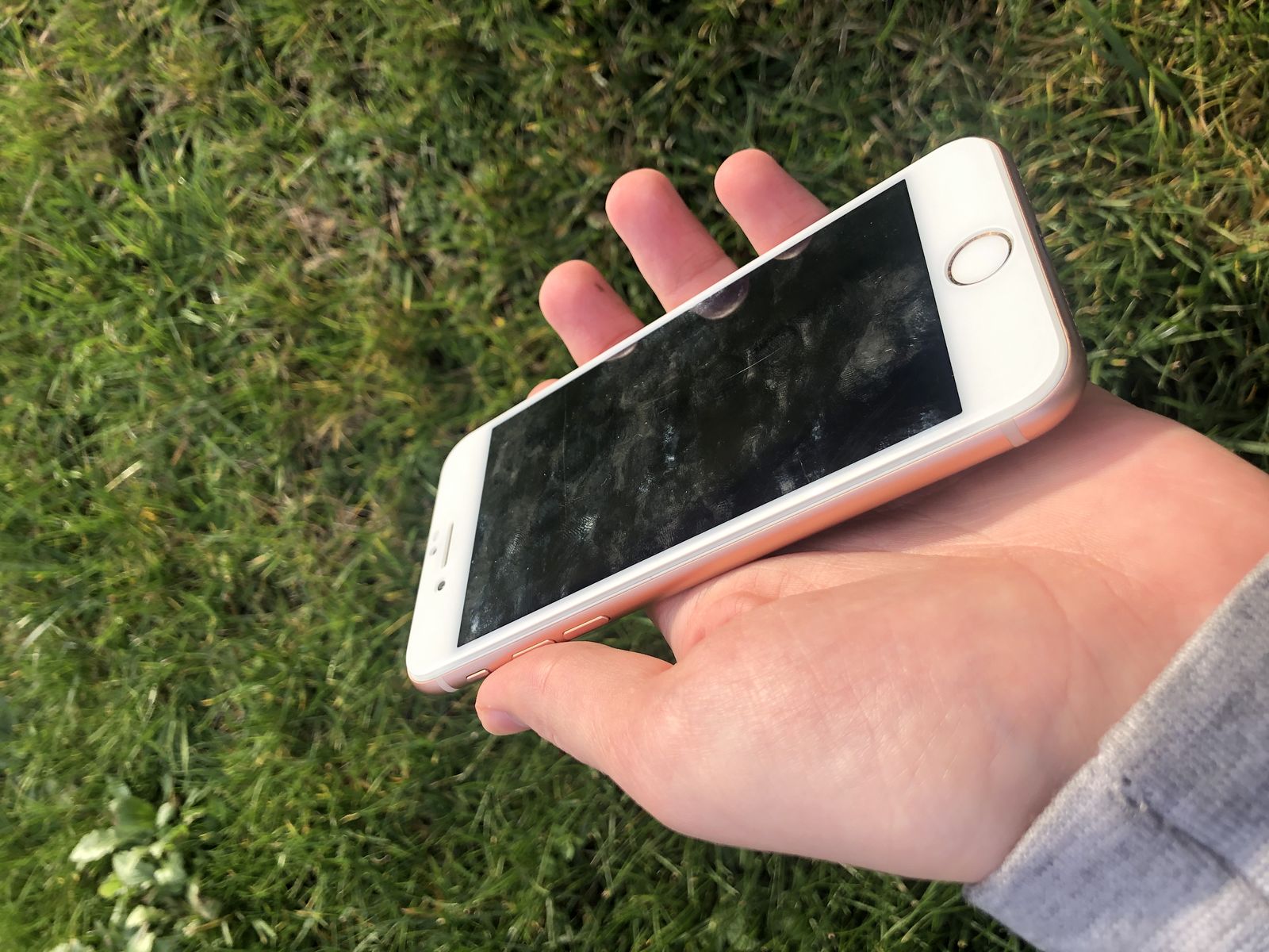 iPhone 8 64GB Gold Neverlock 