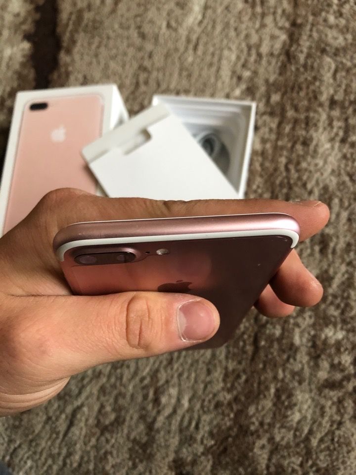iPhone 7 PLUS 128GB Rose Neverlock Ідеальний стан!