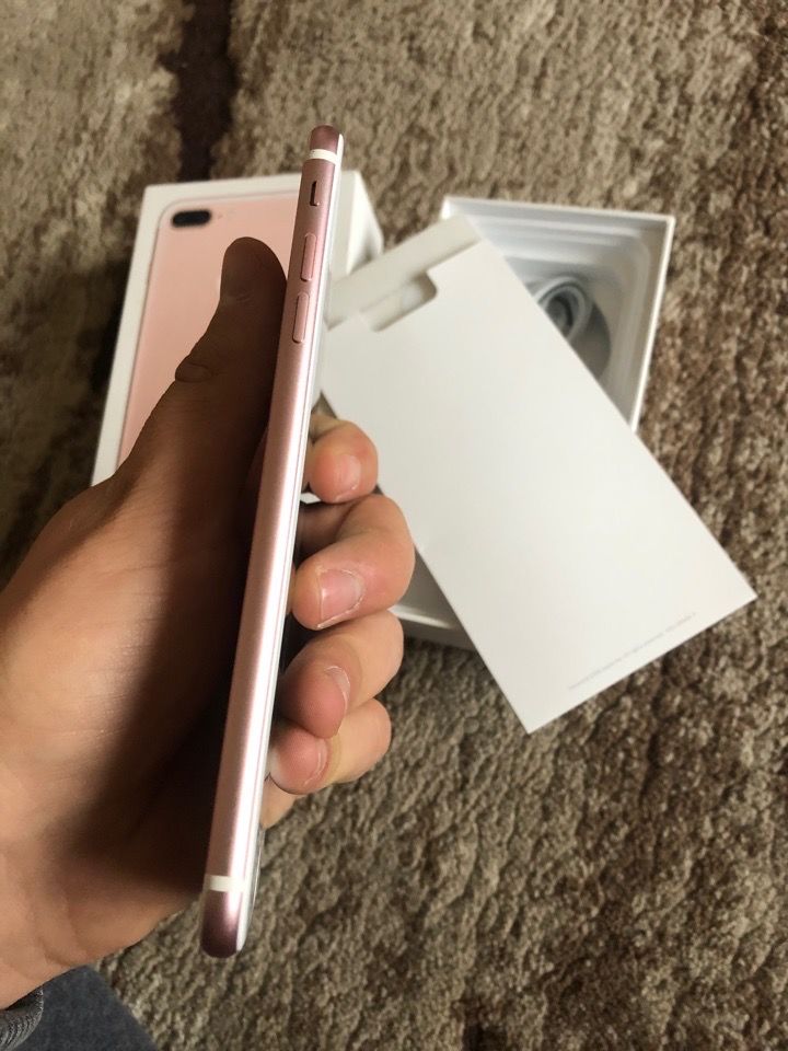 iPhone 7 PLUS 128GB Rose Neverlock Ідеальний стан!