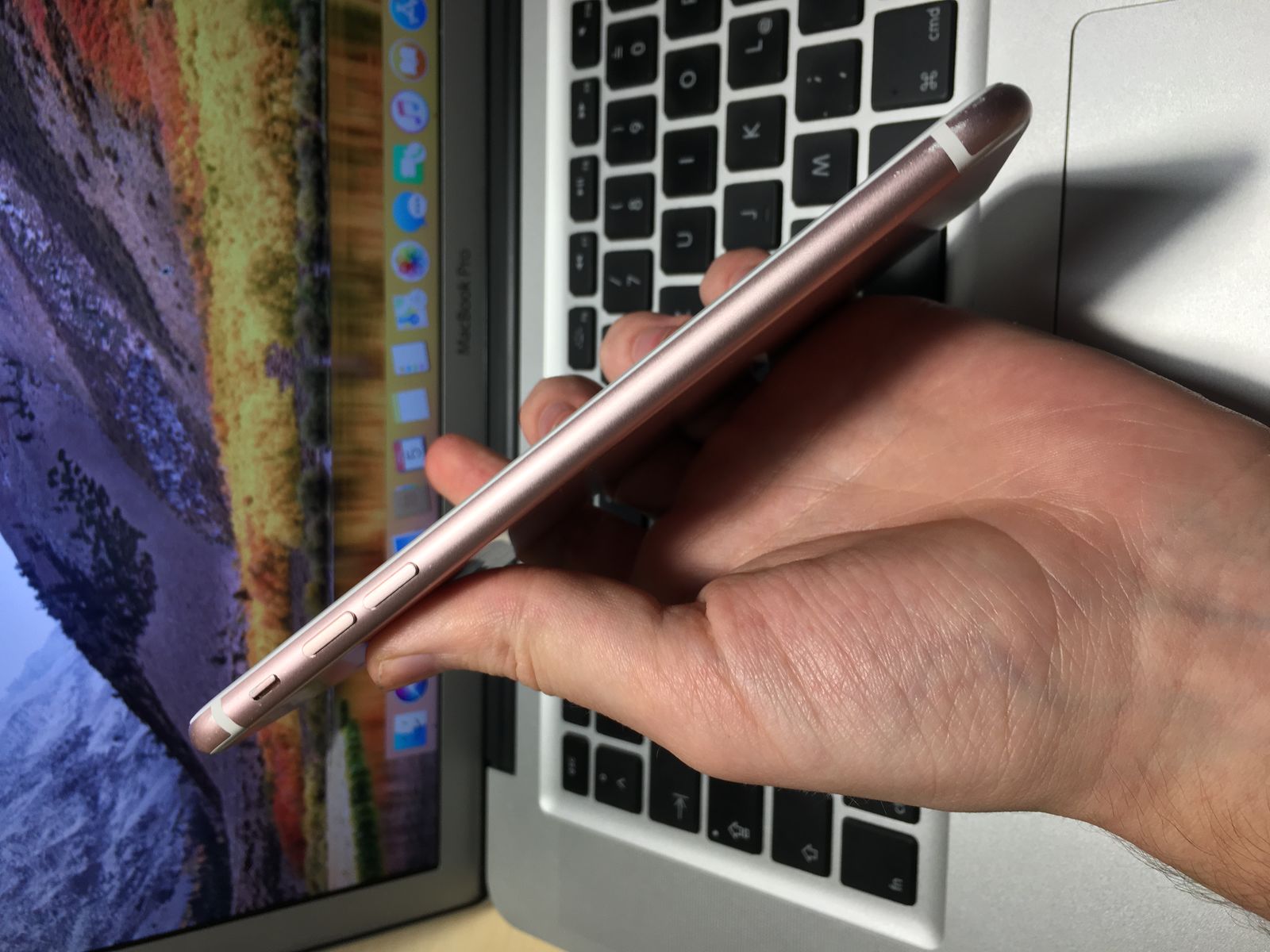 iPhone 7PLUS 128GB Rose Neverlock Гарний стан!