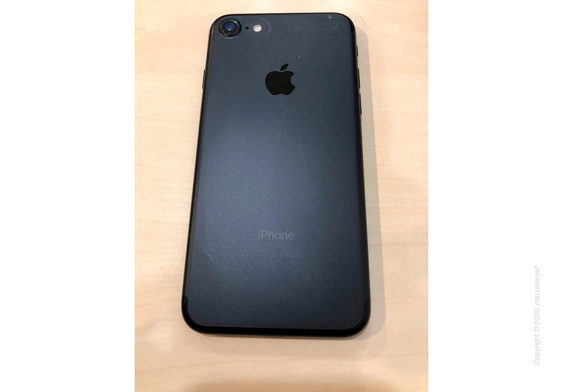 Apple iPhone 7 32GB, Black Б/У от магазина